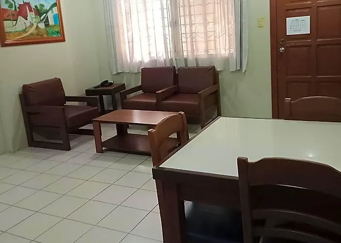Joyce Apartelle San Juan 5* مانيلا